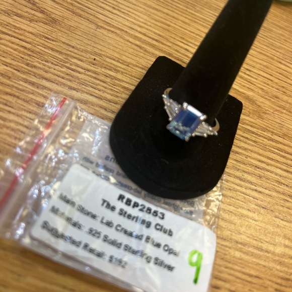 Size 9 bomb rings - Picture 6 of 10